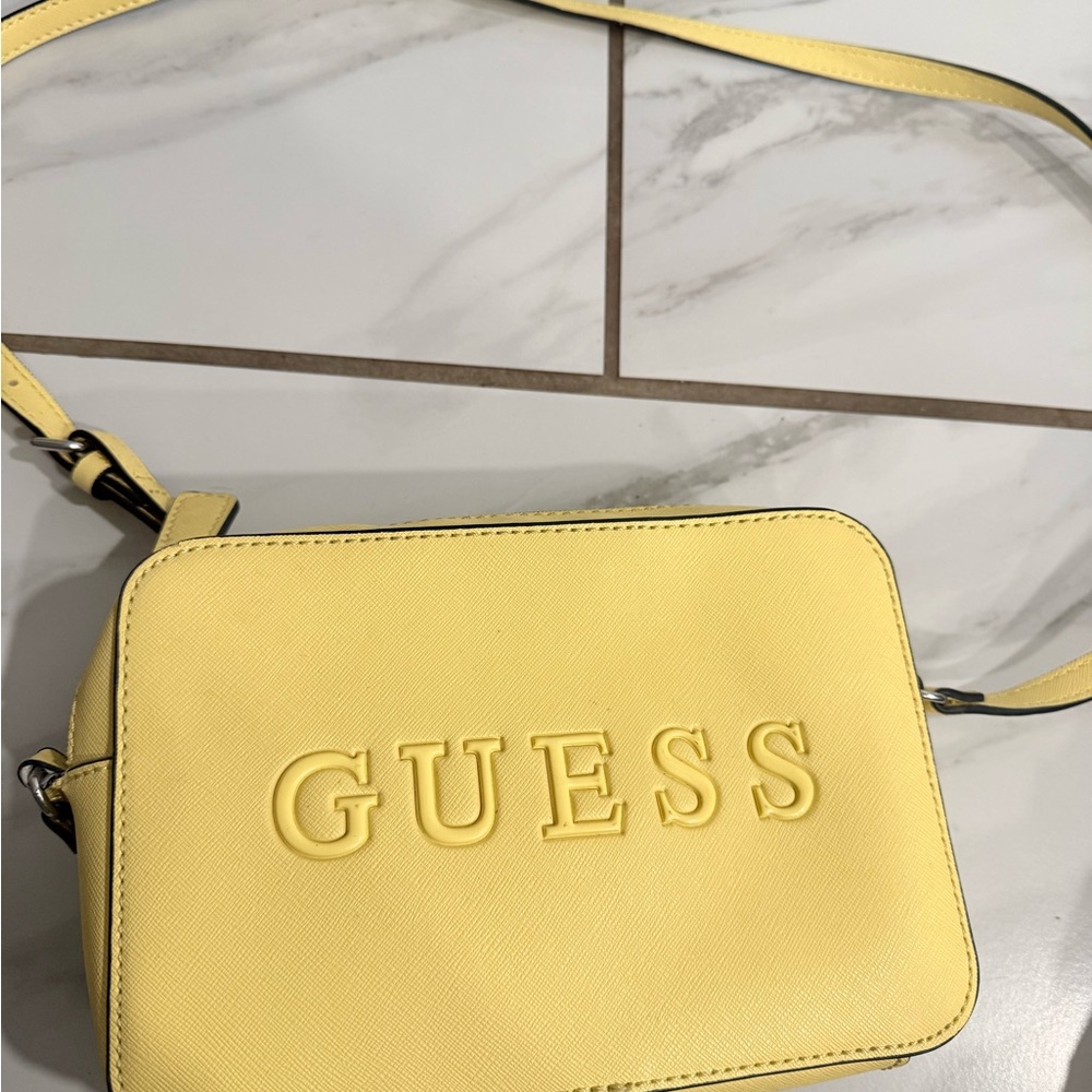GUESS Sunny Yellow Crossbody Bag